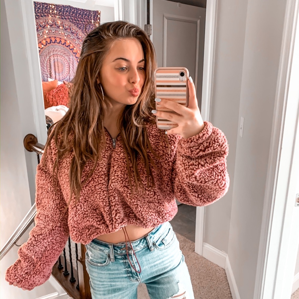 Cropped pink fur pullover
